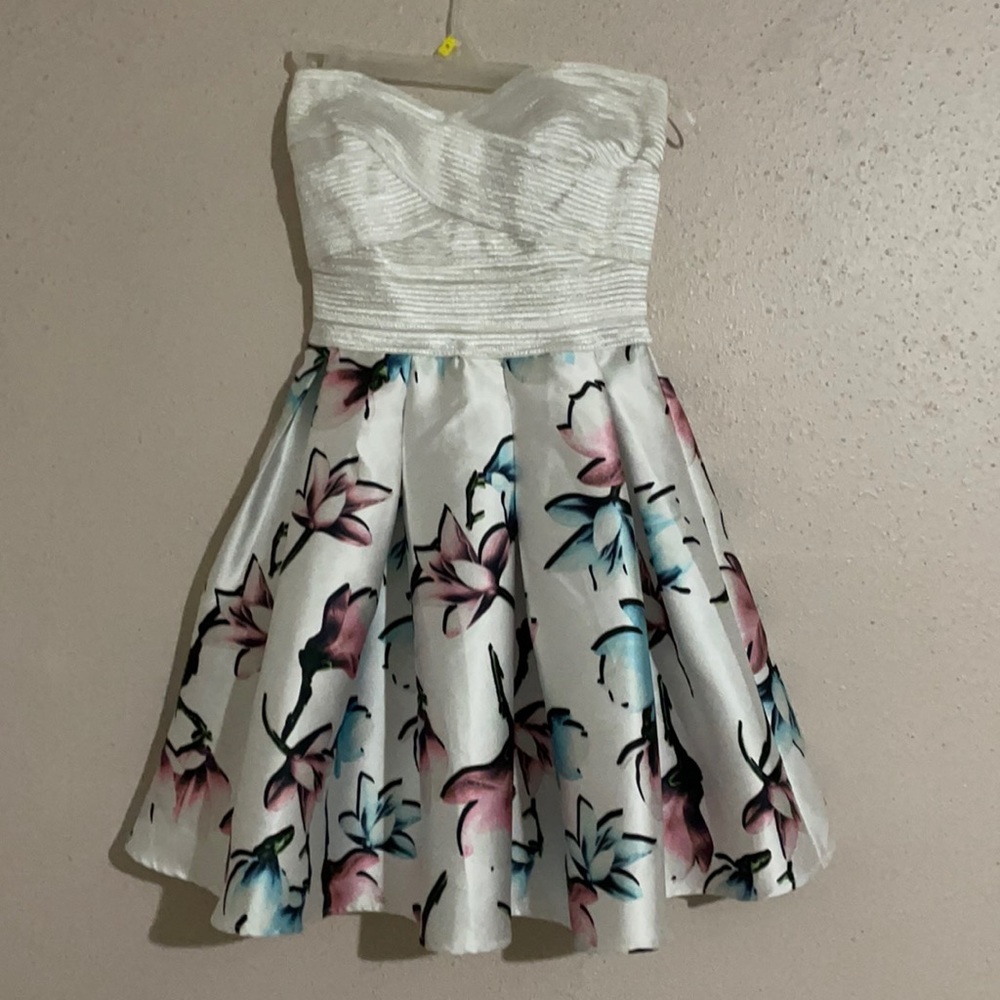 Floral print dress size Small